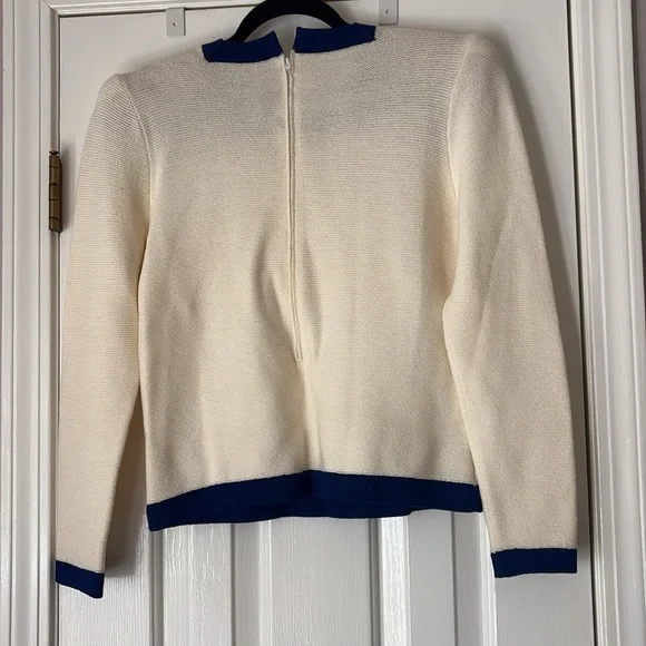 St John Cream and Navy Knit Top with Zipper Detail - Picture 5 of 7